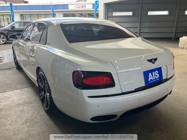bentley bentley-flying-spur 2019 CFJ1858724 image 2