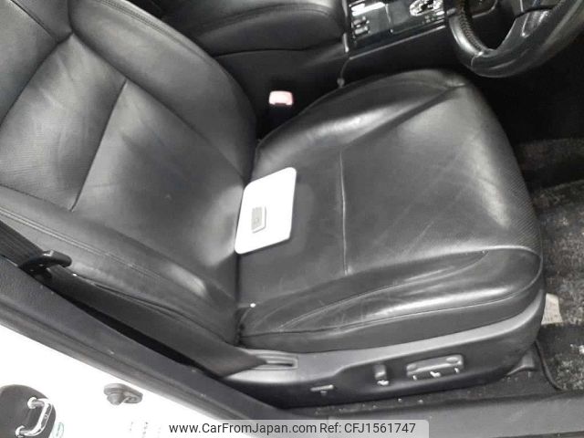 toyota crown 2006 CFJ1561747 image 1