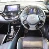 toyota c-hr 2019 -TOYOTA--C-HR DBA-NGX10--NGX10-2009485---TOYOTA--C-HR DBA-NGX10--NGX10-2009485- image 16