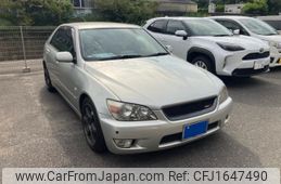 toyota altezza 1999 CFJ1647490