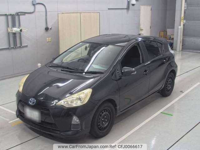 toyota aqua 2012 -TOYOTA 【鈴鹿 500ｿ7090】--AQUA DAA-NHP10--NHP10-2040978---TOYOTA 【鈴鹿 500ｿ7090】--AQUA DAA-NHP10--NHP10-2040978- image 1