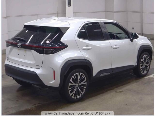 toyota yaris-cross 2022 CFJ1904277 image 2