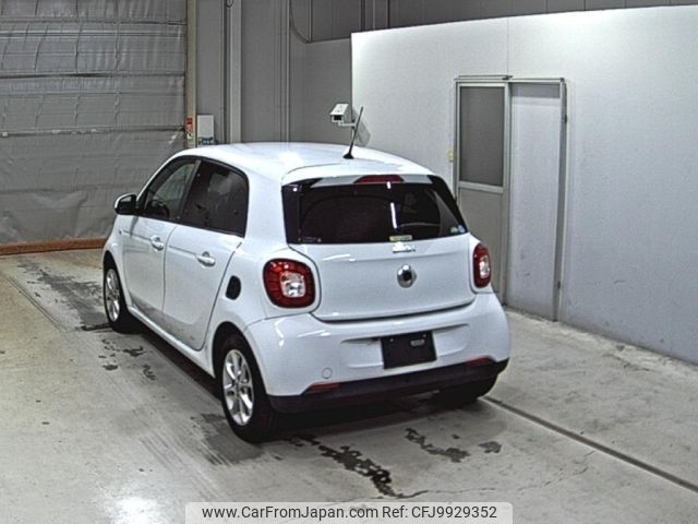 smart forfour 2016 CFJ9929352 image 2