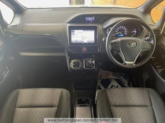 toyota voxy 2017 -TOYOTA--Voxy DAA-ZWR80W--ZWR80-0272059---TOYOTA--Voxy DAA-ZWR80W--ZWR80-0272059- image 2