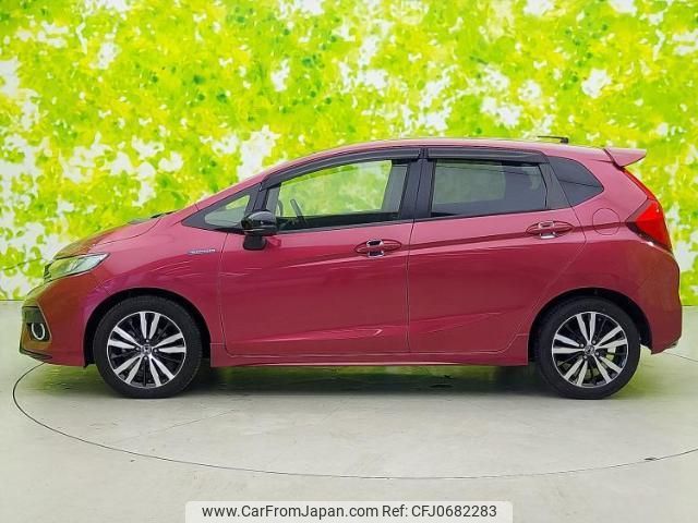 honda fit-hybrid 2017 quick_quick_DAA-GP5_GP5-3410603 image 2