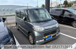 daihatsu tanto 2008 CFJ1712019