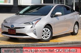toyota prius 2017 CFJ1836483