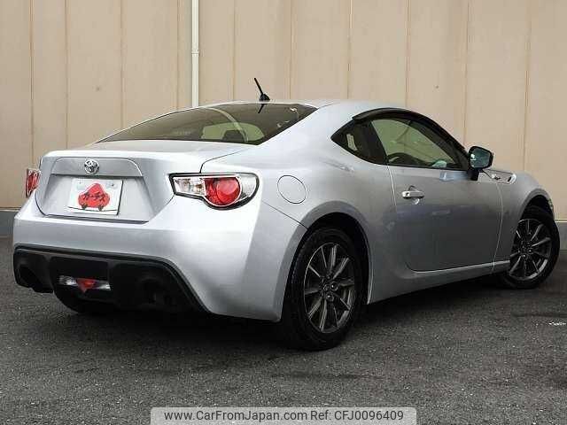 toyota 86 2012 504928-923205 image 2