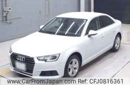 audi a4 2017 -AUDI 【岐阜 303ﾆ7115】--Audi A4 ABA-8WCVK--WAUZZZF4XHA084696---AUDI 【岐阜 303ﾆ7115】--Audi A4 ABA-8WCVK--WAUZZZF4XHA084696-