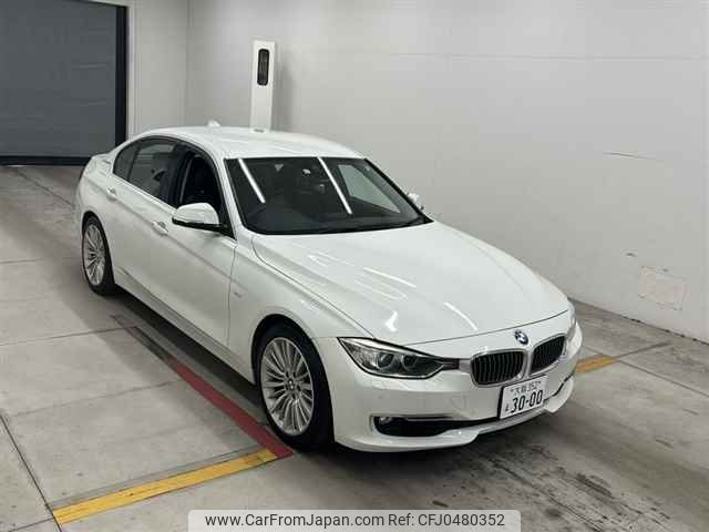 bmw 3-series 2013 -BMW 【大阪 352マ3000】--BMW 3 Series 3F30-WBA3F92000F490138---BMW 【大阪 352マ3000】--BMW 3 Series 3F30-WBA3F92000F490138- image 1