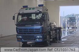 isuzu giga 2000 CFJ1031763