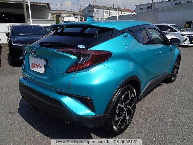 toyota c-hr 2019 quick_quick_DBA-NGX10_NGX10-2011602 image 2