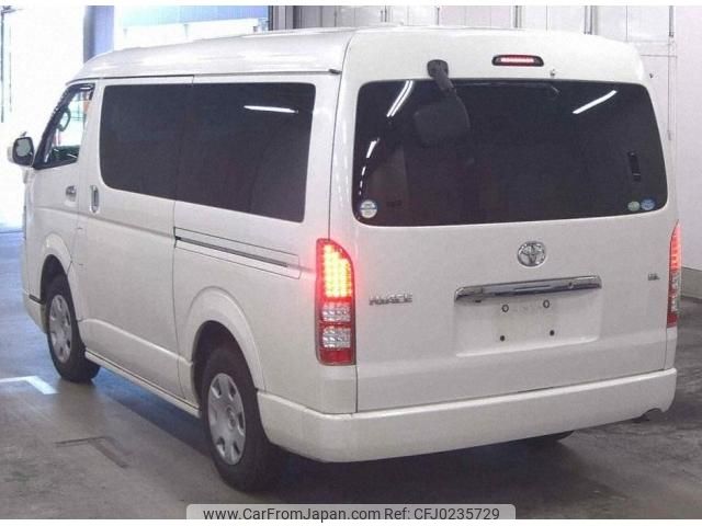 toyota hiace-wagon 2011 quick_quick_CBA-TRH214W_TRH214-0023641 image 2