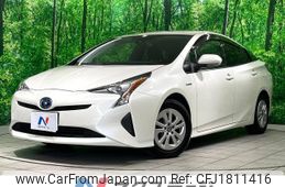 toyota prius 2017 CFJ1811416