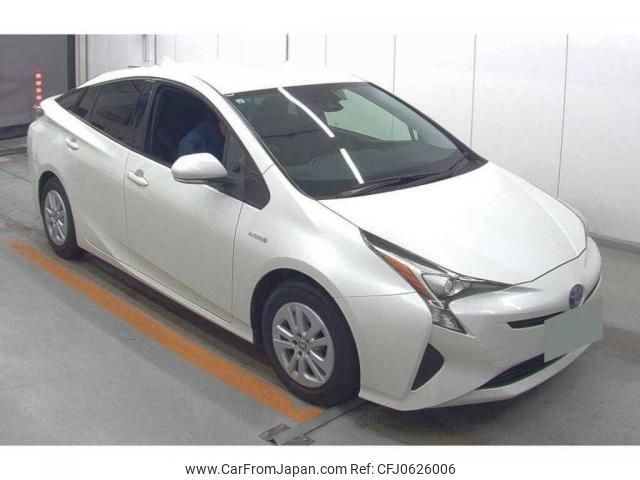 toyota prius 2017 quick_quick_DAA-ZVW50_8068452 image 1