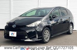 toyota prius-α 2016 CFJ1727105
