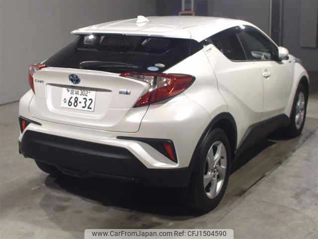 toyota c-hr 2017 CFJ1504590 image 2