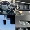 toyota c-hr 2023 quick_quick_3BA-NGX10_NGX10-2023413 image 9