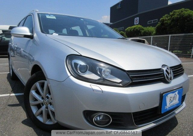 volkswagen golf-variant 2012 Y2024070015A-21 image 2