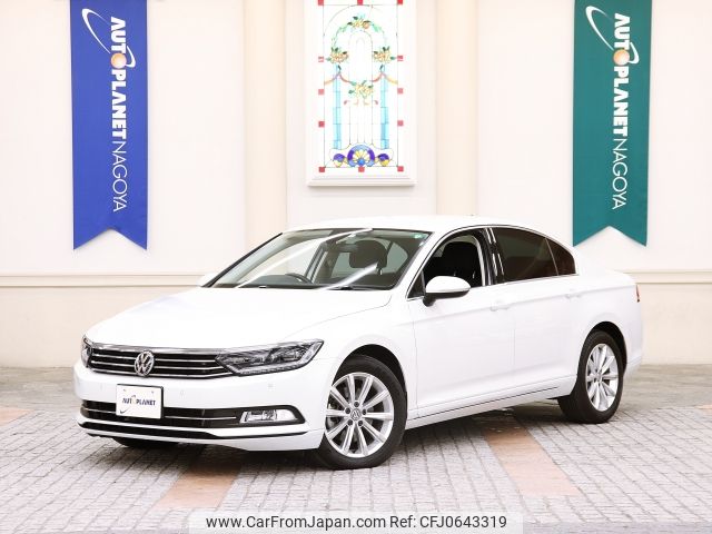 volkswagen passat 2016 -VOLKSWAGEN--VW Passat DBA-3CCZE--WVWZZZ3CZGE095819---VOLKSWAGEN--VW Passat DBA-3CCZE--WVWZZZ3CZGE095819- image 1