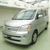 toyota noah 2005 2829189-ea212470 image 6