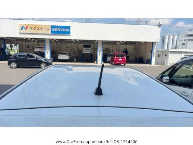 toyota prius-α 2012 CFJ1714606 image 2