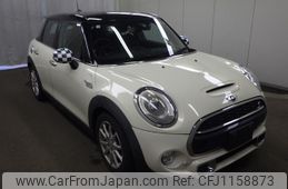 mini mini-others 2015 quick_quick_DBA-XS20_WMWXS720602B59723