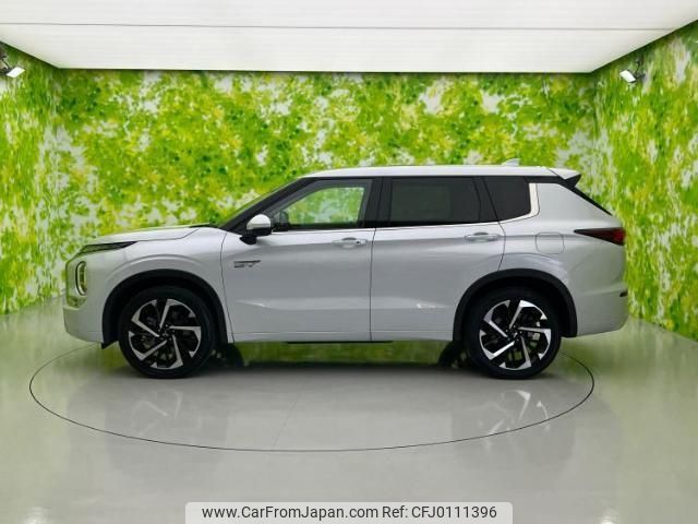 mitsubishi outlander-phev 2022 quick_quick_GN0W_GN0W-0203488 image 2