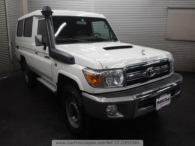 toyota landcruiser-70 2018 GOO_NET_EXCHANGE_0302951A30191128W003 image 2