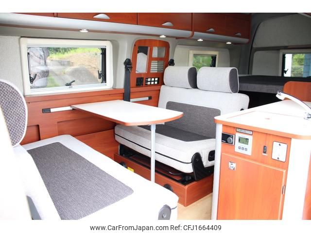 toyota hiace-van 2021 CFJ1664409 image 2