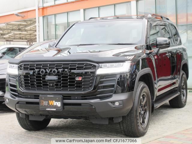 toyota land-cruiser 2024 CFJ1677066 image 1