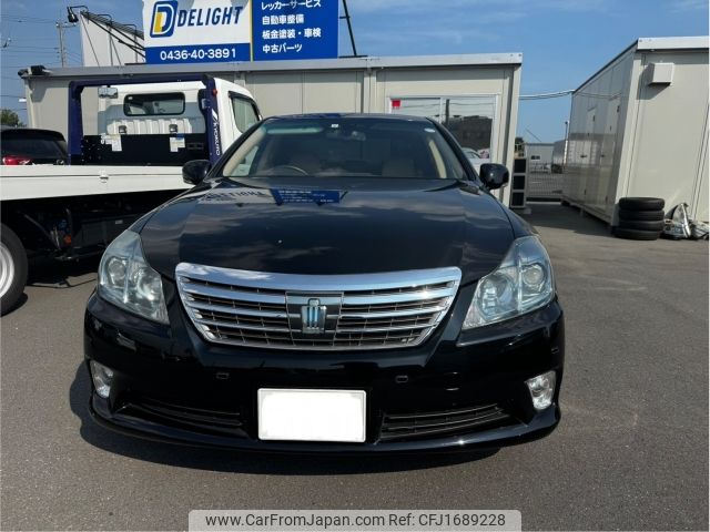 toyota crown 2010 CFJ1689228 image 2