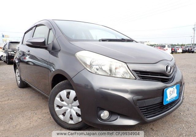 toyota vitz 2012 REALMOTOR_N2024060265F-10 image 2