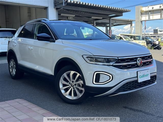 volkswagen volkswagen-others 2024 CFJ1801073 image 1