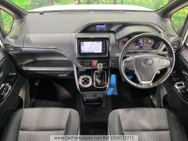 toyota voxy 2019 -TOYOTA--Voxy DBA-ZRR80W--ZRR80-0561686---TOYOTA--Voxy DBA-ZRR80W--ZRR80-0561686- image 2