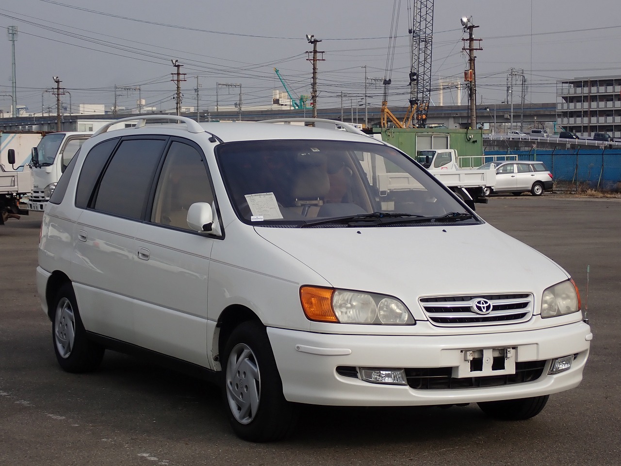 Used TOYOTA IPSUM 2000/Mar CFJ3010471 in good condition for sale