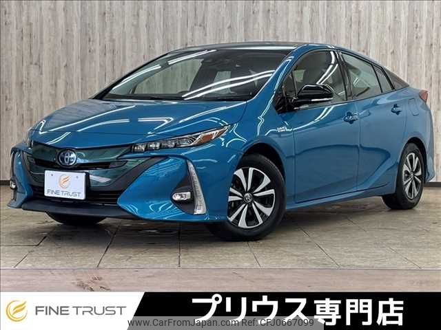 toyota prius-phv 2019 -TOYOTA--Prius PHV DLA-ZVW52--ZVW52-3125046---TOYOTA--Prius PHV DLA-ZVW52--ZVW52-3125046- image 1