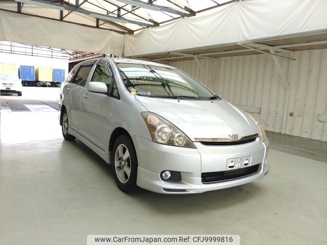 toyota wish 2005 ENHANCEAUTO_1_ea285508 image 1