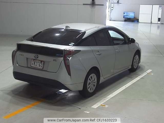 toyota prius 2018 CFJ1633223 image 2