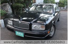 nissan president 1992 CFJ9056863