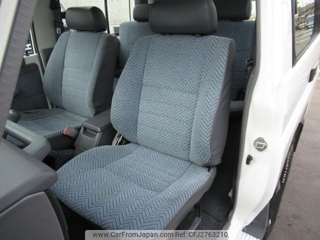1998 Toyota Land Cruiser JDM car for sale — photo 14 of 25