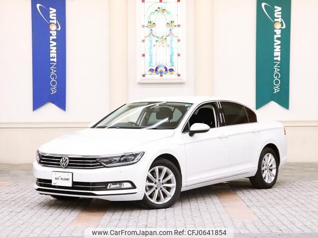 volkswagen passat 2016 quick_quick_DBA-3CCZE_WVWZZZ3CZGE095819 image 1