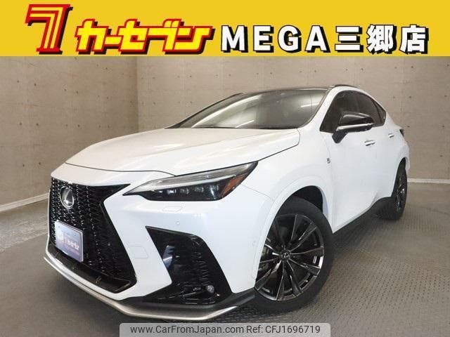 lexus nx 2022 CFJ1696719 image 1