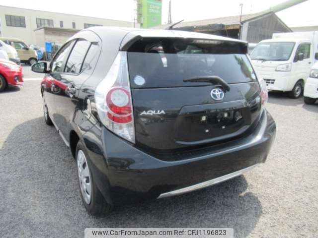 toyota aqua 2014 -TOYOTA--AQUA DAA-NHP10--NHP10-6262078---TOYOTA--AQUA DAA-NHP10--NHP10-6262078- image 2
