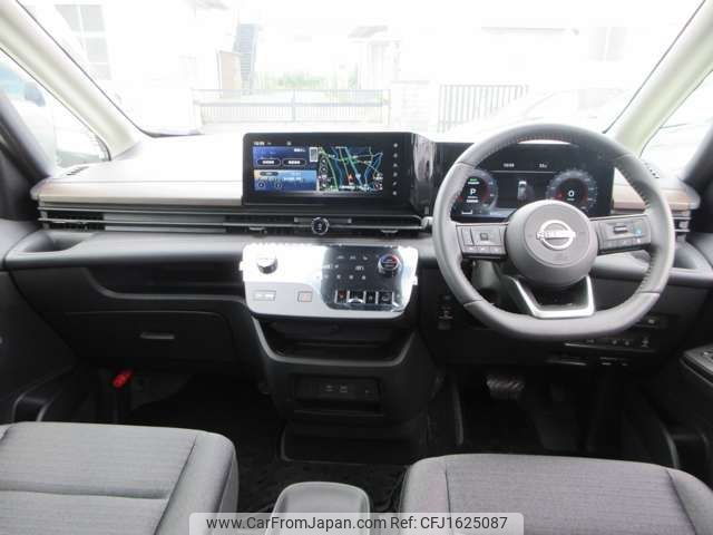 nissan serena 2024 CFJ1625087 image 2