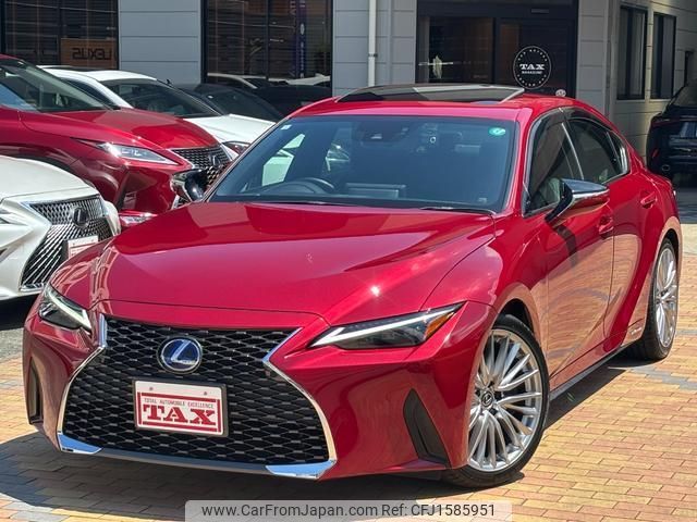 lexus is 2021 CFJ1585951 image 1