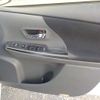 toyota prius-α 2013 -TOYOTA--Prius α DAA-ZVW41W--ZVW41-3321626---TOYOTA--Prius α DAA-ZVW41W--ZVW41-3321626- image 32