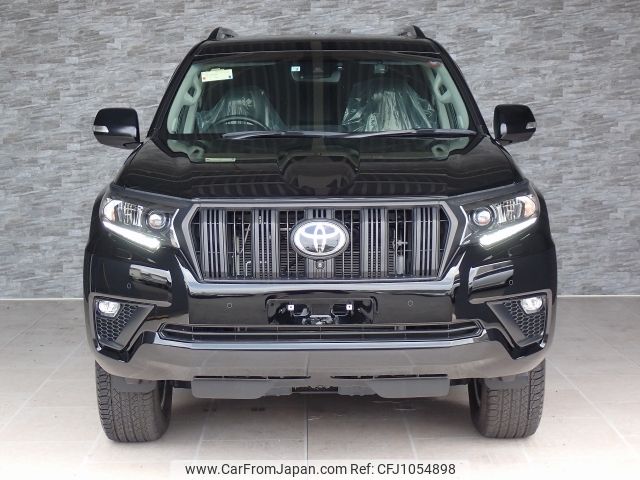 toyota land-cruiser-prado 2022 CFJ1054898 image 2