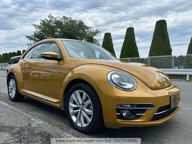 volkswagen the-beetle 2017 quick_quick_16CBZ_WVWZZZ16ZJM703775 image 2