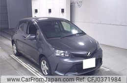 toyota vitz 2014 -TOYOTA 【京都 530ﾘ2810】--Vitz KSP130--2129236---TOYOTA 【京都 530ﾘ2810】--Vitz KSP130--2129236-